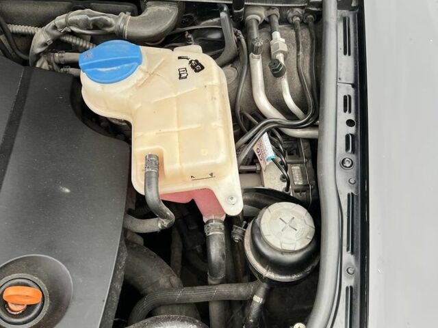 Чорний Ауді А6, об'ємом двигуна 2 л та пробігом 362 тис. км за 8000 $, фото 22 на Automoto.ua