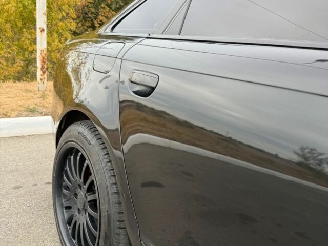 Черный Ауди А6, объемом двигателя 0 л и пробегом 300 тыс. км за 7000 $, фото 4 на Automoto.ua