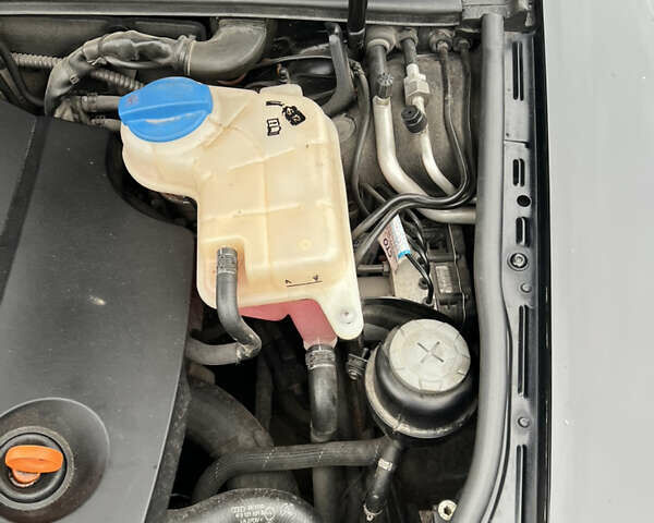 Чорний Ауді А6, об'ємом двигуна 2 л та пробігом 362 тис. км за 8000 $, фото 22 на Automoto.ua