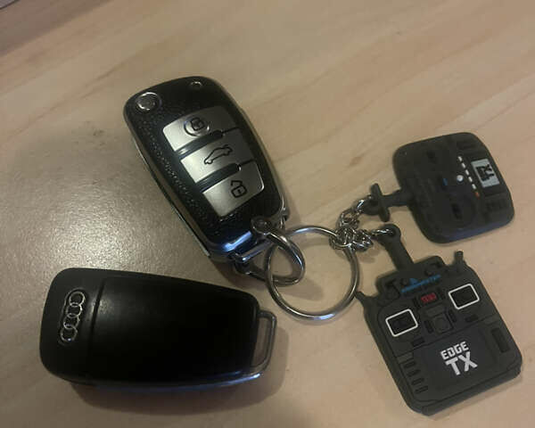 Черный Ауди А6, объемом двигателя 3 л и пробегом 478 тыс. км за 7000 $, фото 18 на Automoto.ua