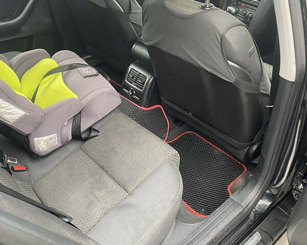 Чорний Ауді А6, об'ємом двигуна 2.4 л та пробігом 272 тис. км за 7500 $, фото 13 на Automoto.ua