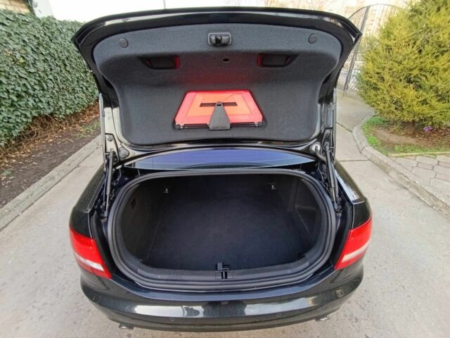 Черный Ауди А6, объемом двигателя 3.1 л и пробегом 227 тыс. км за 6500 $, фото 4 на Automoto.ua