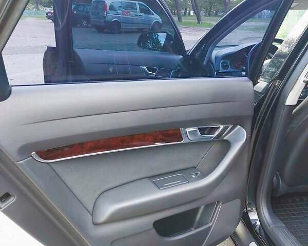 Ауди А6 2006 в Черкассах на Automoto.ua Черный Ауди А6, объемом двигателя 3.2 л и пробегом 222 тыс. км за 7500 $, фото 17 на Automoto.ua