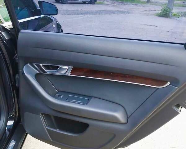 Ауди А6 2006 в Черкассах на Automoto.ua Черный Ауди А6, объемом двигателя 3.2 л и пробегом 222 тыс. км за 7500 $, фото 22 на Automoto.ua