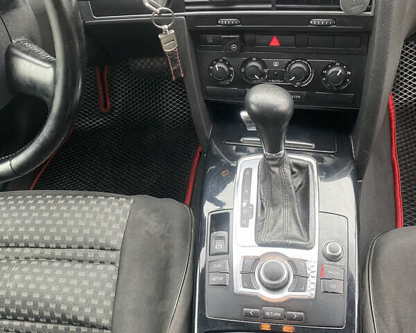 Чорний Ауді А6, об'ємом двигуна 2.4 л та пробігом 272 тис. км за 7500 $, фото 10 на Automoto.ua