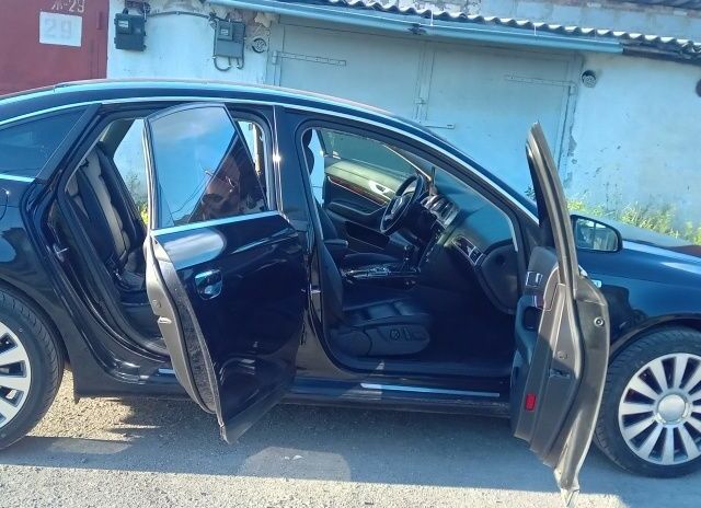 Черный Ауди А6, объемом двигателя 2.4 л и пробегом 260 тыс. км за 7300 $, фото 6 на Automoto.ua