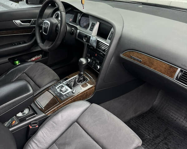 Черный Ауди А6, объемом двигателя 2.7 л и пробегом 245 тыс. км за 9300 $, фото 6 на Automoto.ua