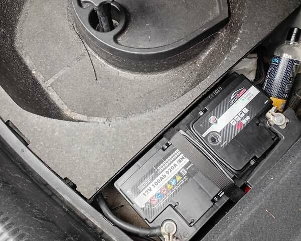 Черный Ауди А6, объемом двигателя 2.7 л и пробегом 325 тыс. км за 6950 $, фото 7 на Automoto.ua