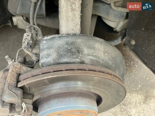 Ауді А6 2007 у Хмельницькому на Automoto.ua Чорний Ауді А6, об'ємом двигуна 2 л та пробігом 331 тис. км за 8850 $, фото 29 на Automoto.ua