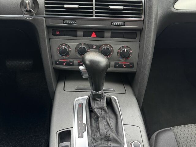 Черный Ауди А6, объемом двигателя 3 л и пробегом 250 тыс. км за 4650 $, фото 15 на Automoto.ua