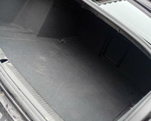 Черный Ауди А6, объемом двигателя 2.7 л и пробегом 325 тыс. км за 6950 $, фото 6 на Automoto.ua