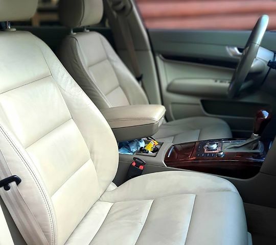 Чорний Ауді А6, об'ємом двигуна 2.4 л та пробігом 208 тис. км за 9000 $, фото 4 на Automoto.ua
