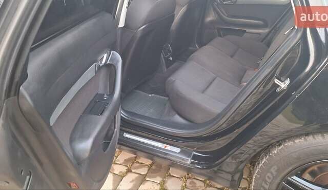 Черный Ауди А6, объемом двигателя 2 л и пробегом 340 тыс. км за 8500 $, фото 9 на Automoto.ua