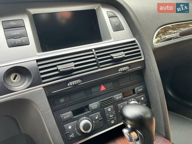 Черный Ауди А6, объемом двигателя 3 л и пробегом 340 тыс. км за 10000 $, фото 22 на Automoto.ua