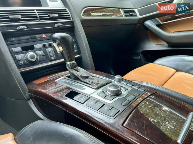 Черный Ауди А6, объемом двигателя 3 л и пробегом 340 тыс. км за 10000 $, фото 21 на Automoto.ua