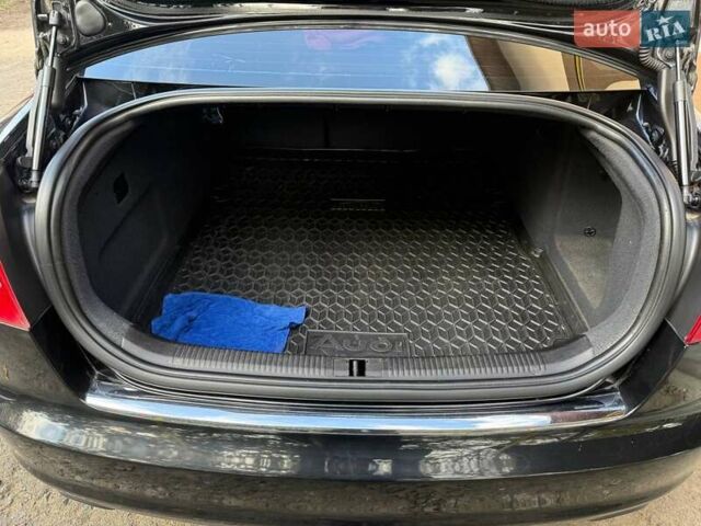 Черный Ауди А6, объемом двигателя 1.97 л и пробегом 330 тыс. км за 10800 $, фото 7 на Automoto.ua