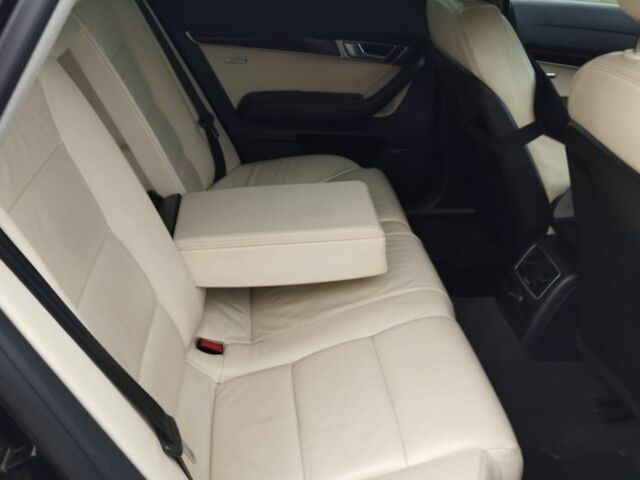 Черный Ауди А6, объемом двигателя 3 л и пробегом 214 тыс. км за 12800 $, фото 6 на Automoto.ua