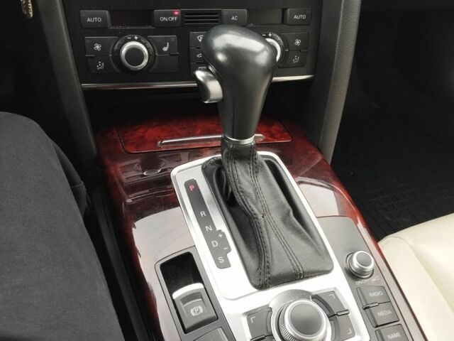 Черный Ауди А6, объемом двигателя 3 л и пробегом 214 тыс. км за 12800 $, фото 4 на Automoto.ua