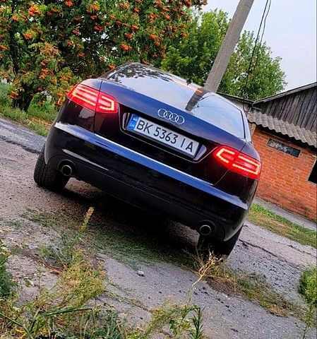 Чорний Ауді А6, об'ємом двигуна 2.8 л та пробігом 252 тис. км за 6900 $, фото 1 на Automoto.ua