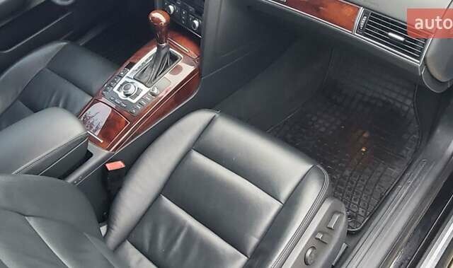 Черный Ауди А6, объемом двигателя 2.8 л и пробегом 261 тыс. км за 9200 $, фото 17 на Automoto.ua