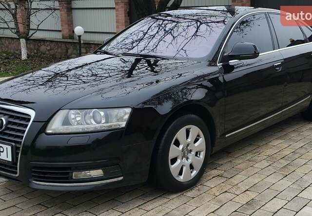 Черный Ауди А6, объемом двигателя 2.8 л и пробегом 261 тыс. км за 9200 $, фото 1 на Automoto.ua