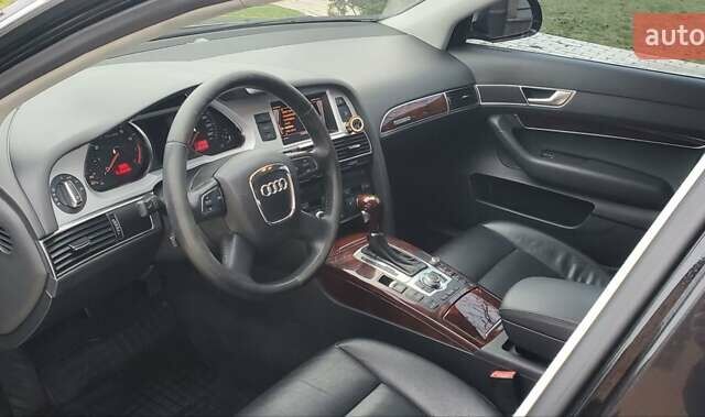 Черный Ауди А6, объемом двигателя 2.8 л и пробегом 261 тыс. км за 9200 $, фото 10 на Automoto.ua