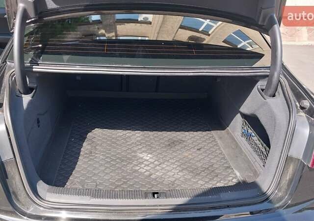 Чорний Ауді А6, об'ємом двигуна 2.77 л та пробігом 252 тис. км за 10900 $, фото 1 на Automoto.ua