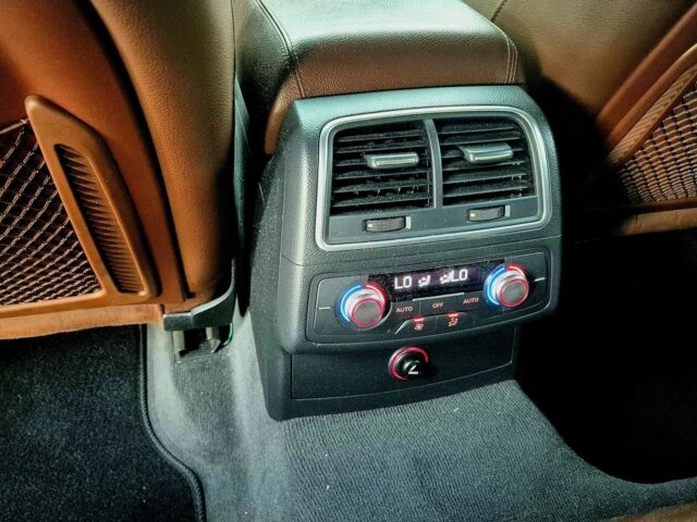 Черный Ауди А6, объемом двигателя 2.8 л и пробегом 139 тыс. км за 12999 $, фото 17 на Automoto.ua