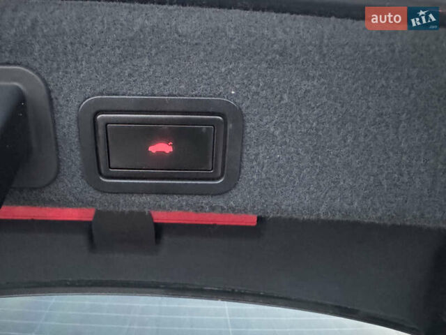 Ауди А6 2011 в Львове на Automoto.ua Черный Ауди А6, объемом двигателя 3 л и пробегом 265 тыс. км за 17999 $, фото 6 на Automoto.ua