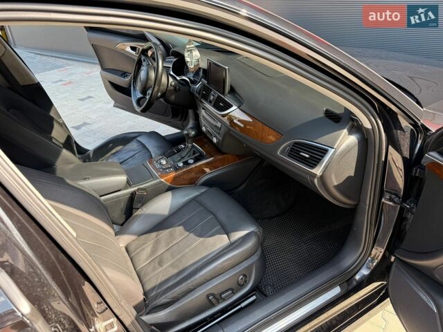 Черный Ауди А6, объемом двигателя 3 л и пробегом 270 тыс. км за 13700 $, фото 57 на Automoto.ua