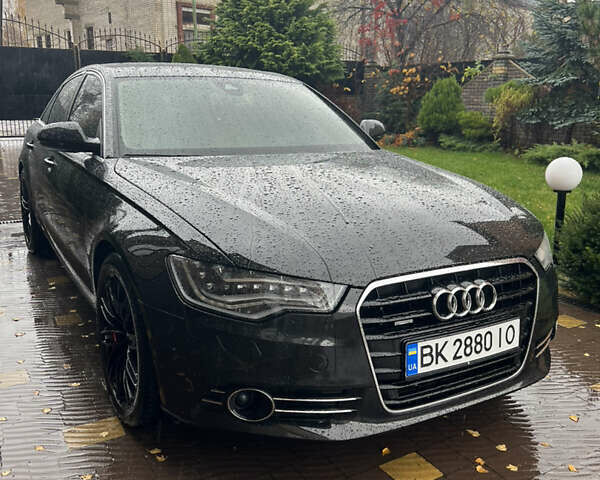 Черный Ауди А6, объемом двигателя 2.97 л и пробегом 194 тыс. км за 18500 $, фото 1 на Automoto.ua