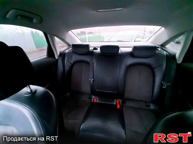 Черный Ауди А6, объемом двигателя 2 л и пробегом 220 тыс. км за 12649 $, фото 9 на Automoto.ua