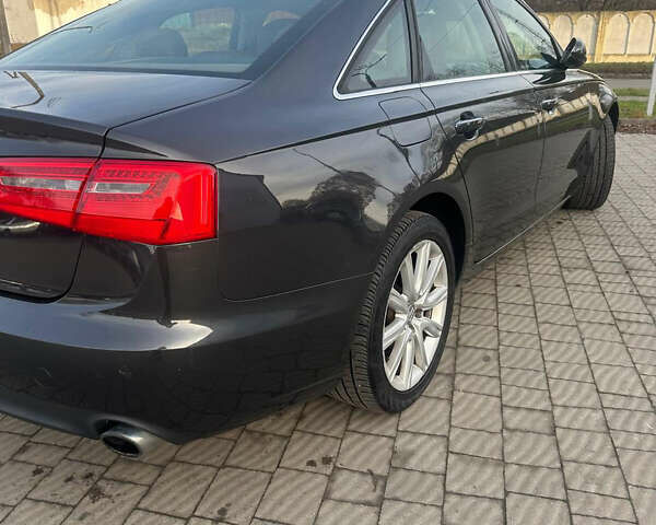 Черный Ауди А6, объемом двигателя 0 л и пробегом 216 тыс. км за 11800 $, фото 8 на Automoto.ua