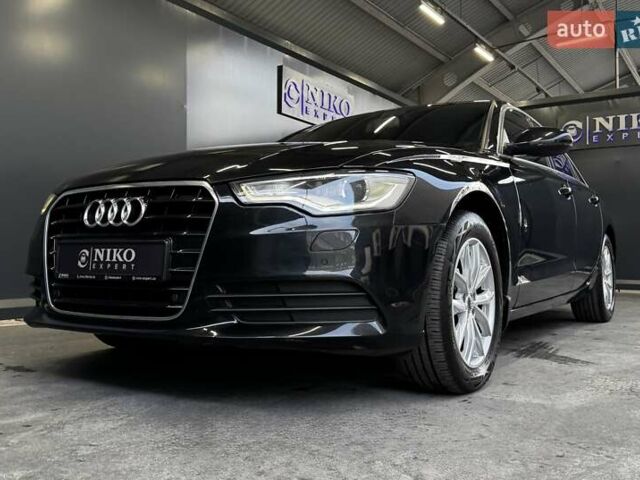 Черный Ауди А6, объемом двигателя 2.77 л и пробегом 240 тыс. км за 13000 $, фото 2 на Automoto.ua