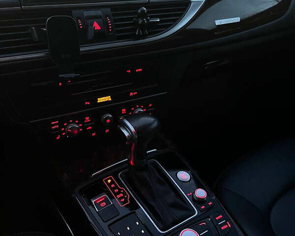 Чорний Ауді А6, об'ємом двигуна 2 л та пробігом 256 тис. км за 13500 $, фото 6 на Automoto.ua