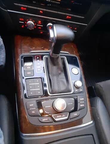 Чорний Ауді А6, об'ємом двигуна 2 л та пробігом 142 тис. км за 12900 $, фото 6 на Automoto.ua