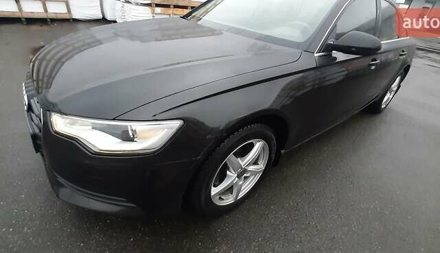 Чорний Ауді А6, об'ємом двигуна 2 л та пробігом 142 тис. км за 12900 $, фото 13 на Automoto.ua