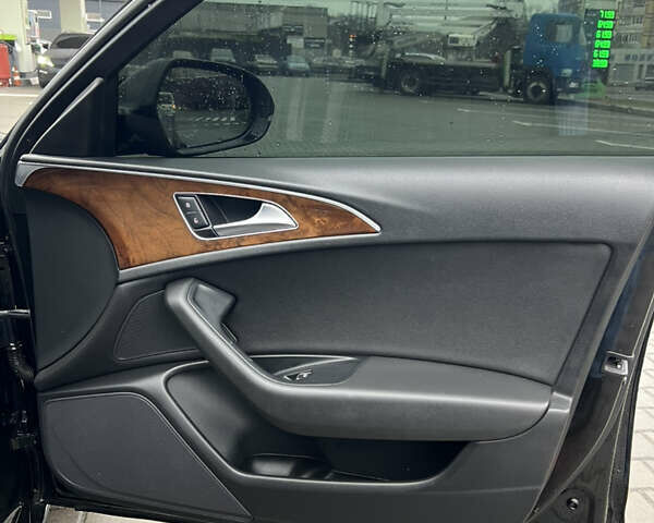 Черный Ауди А6, объемом двигателя 2.77 л и пробегом 215 тыс. км за 11000 $, фото 9 на Automoto.ua