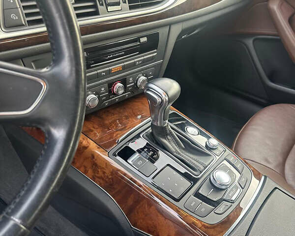 Черный Ауди А6, объемом двигателя 0 л и пробегом 216 тыс. км за 11800 $, фото 13 на Automoto.ua