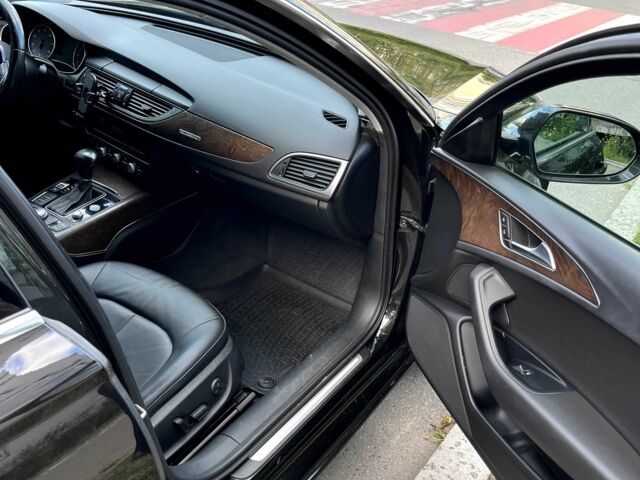 Черный Ауди А6, объемом двигателя 2.8 л и пробегом 211 тыс. км за 15500 $, фото 8 на Automoto.ua