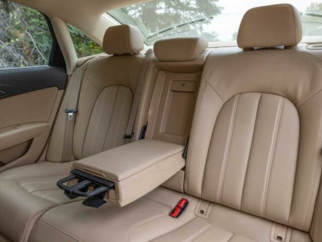 Черный Ауди А6, объемом двигателя 3 л и пробегом 88 тыс. км за 5650 $, фото 13 на Automoto.ua