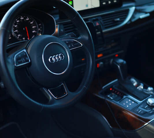 Черный Ауди А6, объемом двигателя 3 л и пробегом 243 тыс. км за 13000 $, фото 13 на Automoto.ua