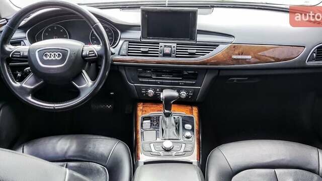 Черный Ауди А6, объемом двигателя 2 л и пробегом 231 тыс. км за 12200 $, фото 11 на Automoto.ua