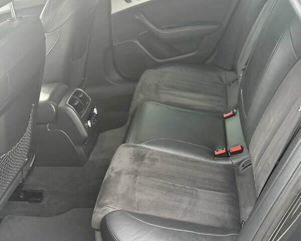 Черный Ауди А6, объемом двигателя 2.97 л и пробегом 244 тыс. км за 15500 $, фото 5 на Automoto.ua