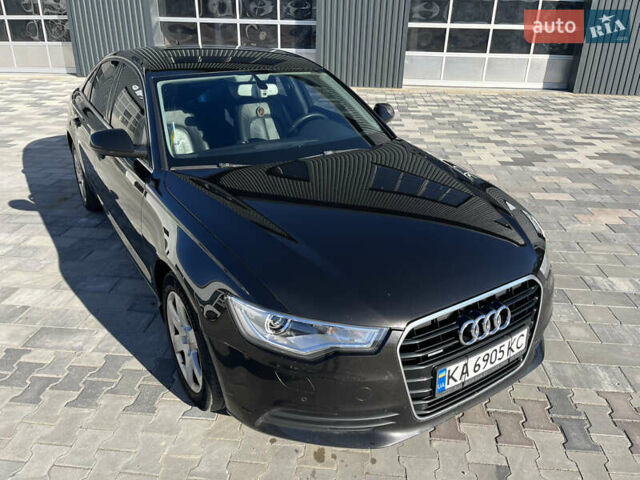 Черный Ауди А6, объемом двигателя 2.77 л и пробегом 284 тыс. км за 12600 $, фото 5 на Automoto.ua