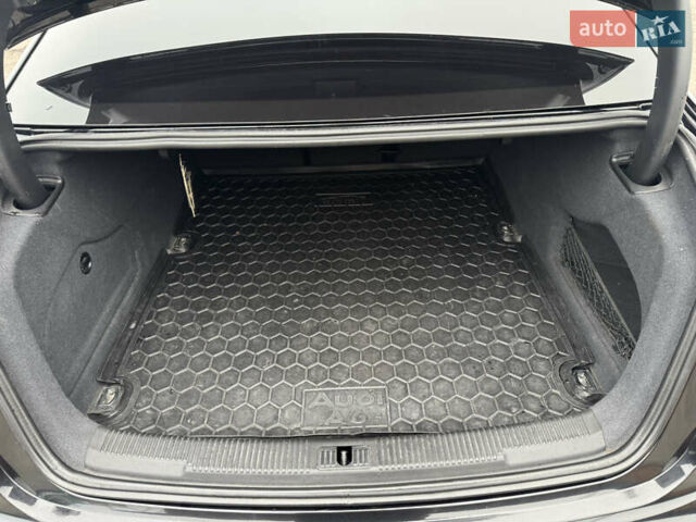 Черный Ауди А6, объемом двигателя 2 л и пробегом 255 тыс. км за 16500 $, фото 30 на Automoto.ua