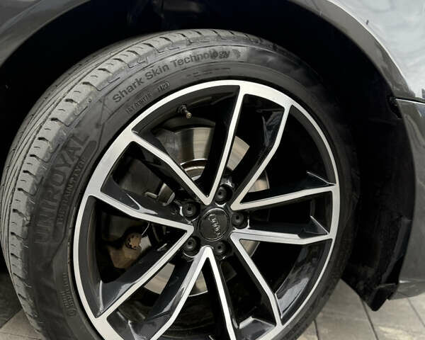 Черный Ауди А6, объемом двигателя 2.97 л и пробегом 244 тыс. км за 15500 $, фото 3 на Automoto.ua