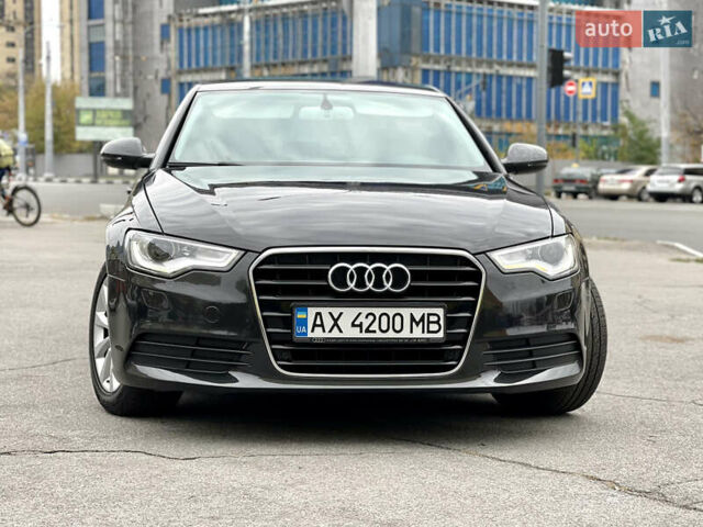 Черный Ауди А6, объемом двигателя 2.8 л и пробегом 183 тыс. км за 13900 $, фото 1 на Automoto.ua