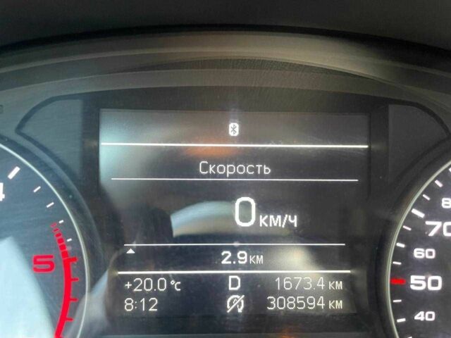 Черный Ауди А6, объемом двигателя 2 л и пробегом 308 тыс. км за 13500 $, фото 18 на Automoto.ua