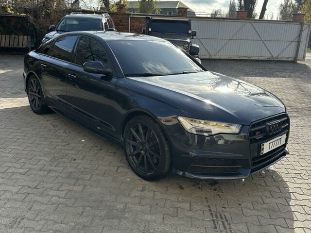 Черный Ауди А6, объемом двигателя 2 л и пробегом 310 тыс. км за 16500 $, фото 1 на Automoto.ua